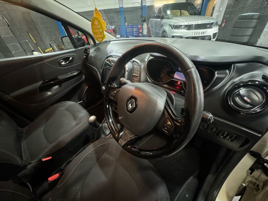 Renault Captur 1.5 dCi ENERGY Dynamique MediaNav Euro 5 (s/s) 5dr