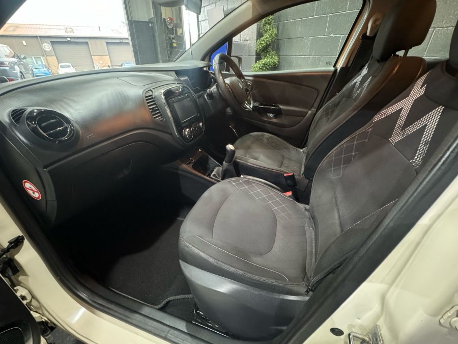 Renault Captur 1.5 dCi ENERGY Dynamique MediaNav Euro 5 (s/s) 5dr