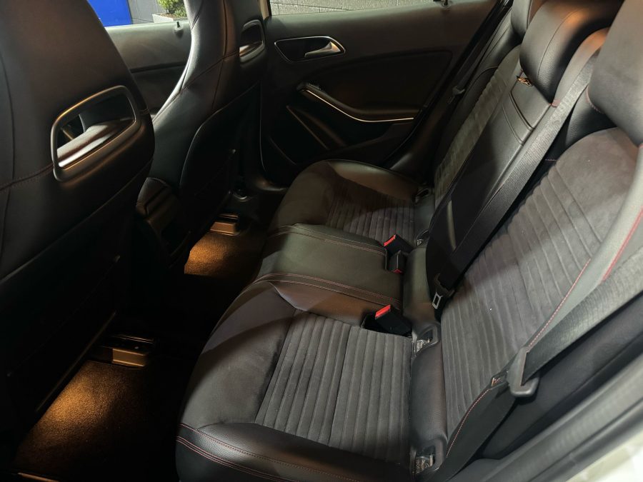 Mercedes-Benz GLA 2.1 GLA200 CDI AMG Line 7G-DCT Euro 6