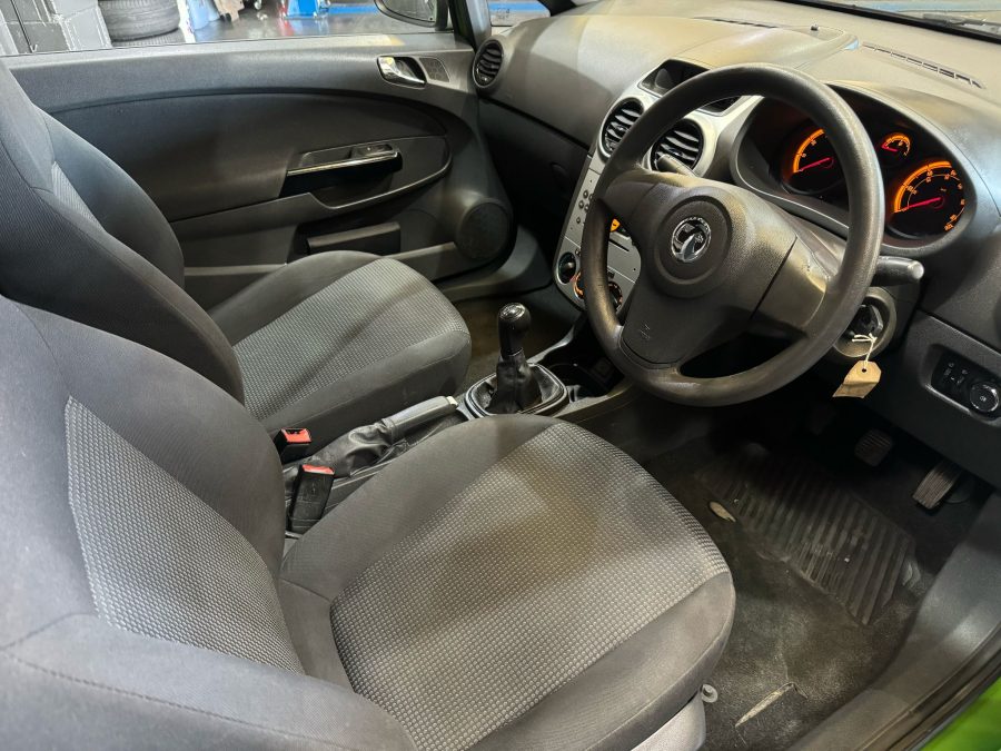 Vauxhall Corsa 1.2 16V Sting Euro 5 3dr